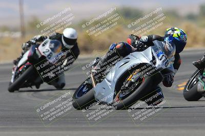 media/Apr-15-2023-CVMA (Sat) [[fefd8e4f28]]/Race 11 Supersport Open/